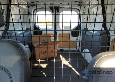 2019 Ford Transit Connect Xl z USA, uszkodzony, nr VIN NM0LS7E2XK1404279